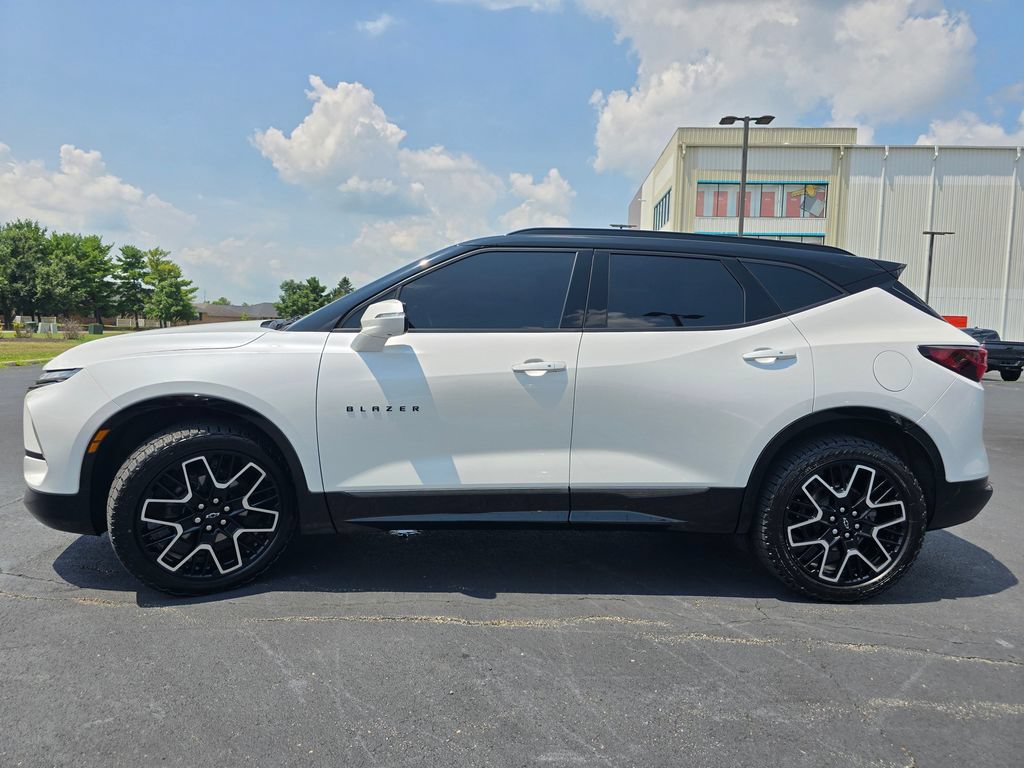 Used 2023 Chevrolet Blazer RS w/ Driver Confidence II Package AWD/4WD image 5