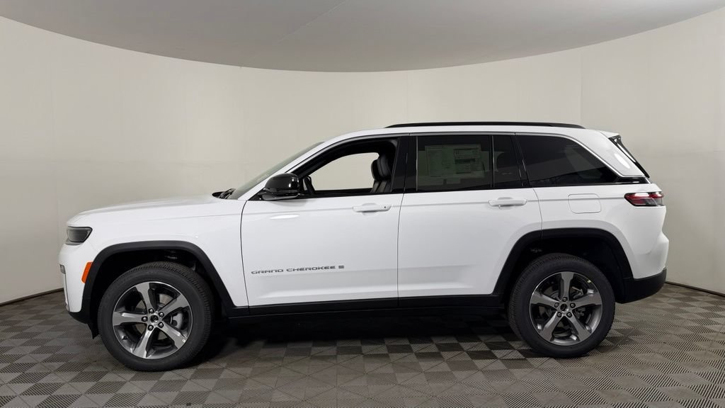 New 2026 Jeep Grand Cherokee Limited AWD/4WD image 4