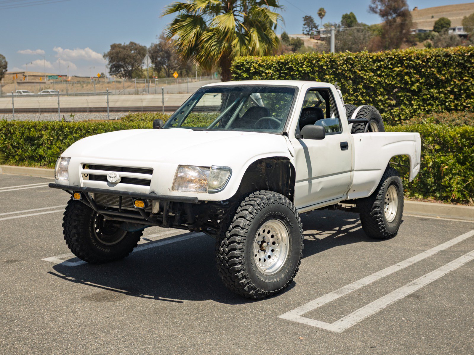 Used 1989 Toyota Pickup 2WD Regular Cab