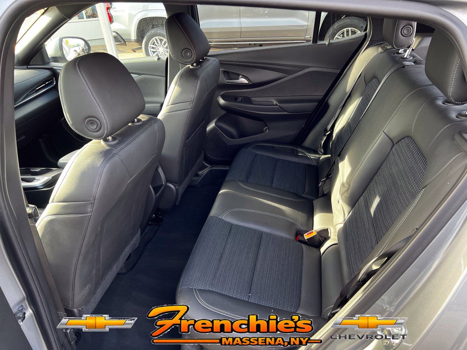 Used 2024 Buick Envista Preferred w/ Convenience I Package FWD image 7
