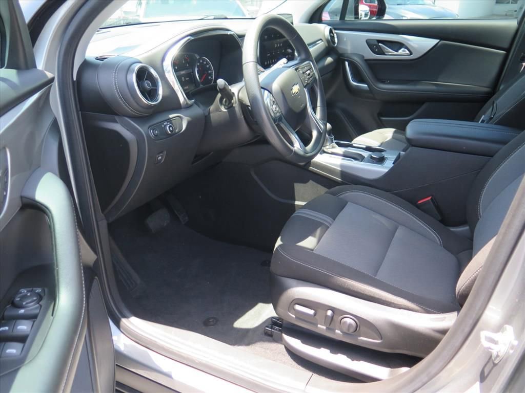 Used 2023 Chevrolet Blazer LT FWD image 10