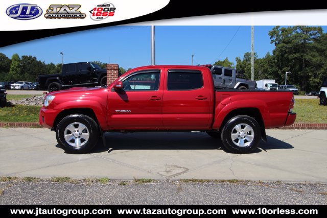 Used 2014 Toyota Tacoma PreRunner w/ TRD Sport Package RWD image 4