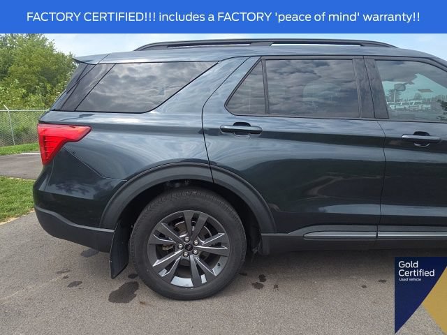 Used 2023 Ford Explorer XLT w/ Equipment Group 202A AWD/4WD image 10