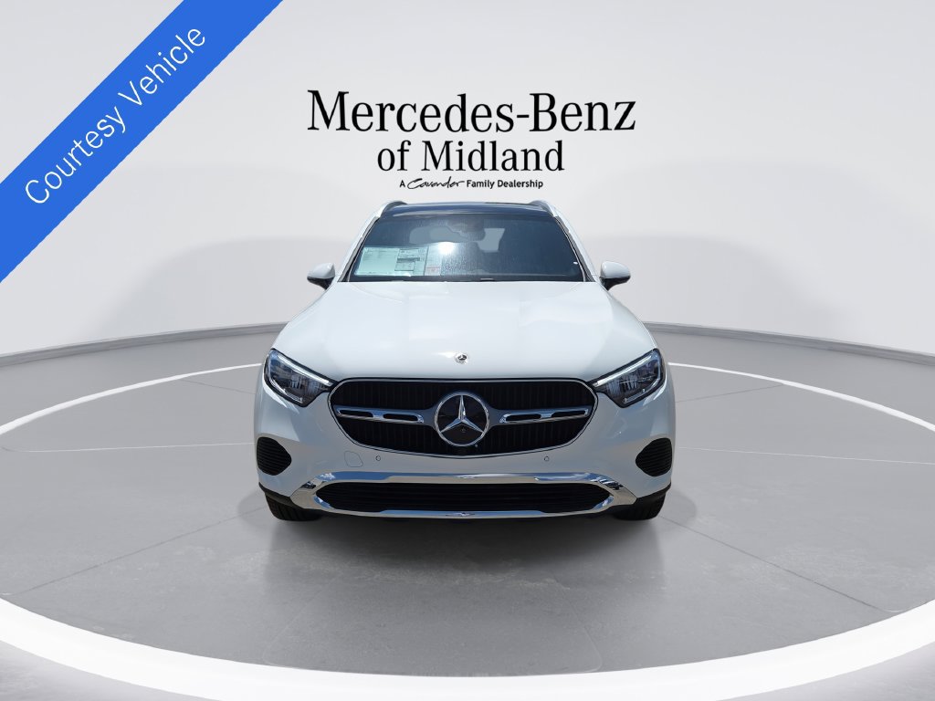New 2026 Mercedes-Benz GLC 300 4MATIC image 3