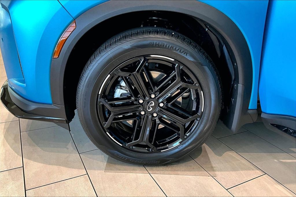 New 2026 INFINITI QX60 Sport w/ Dark Cargo Package image 17