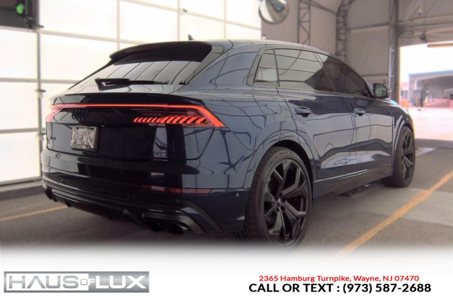 Used 2021 Audi SQ8 Prestige w/ Prestige Package AWD/4WD image 8