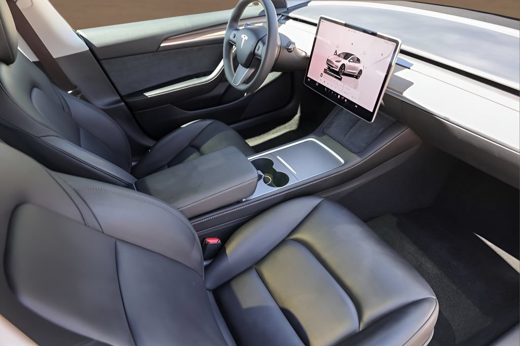 Used 2023 Tesla Model 3 Standard Range RWD image 26