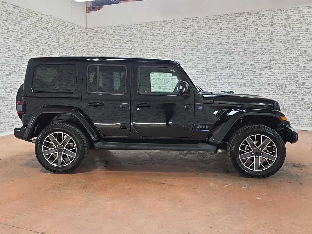 Used 2024 Jeep Wrangler High Altitude image 6