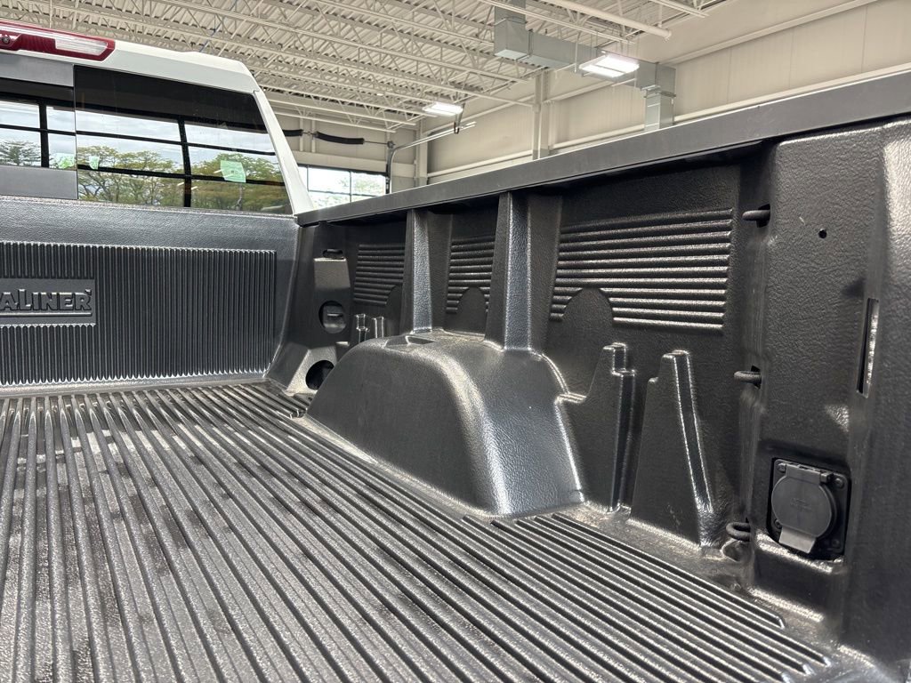 Used 2024 GMC Sierra 1500 Denali w/ Denali Reserve Package image 10