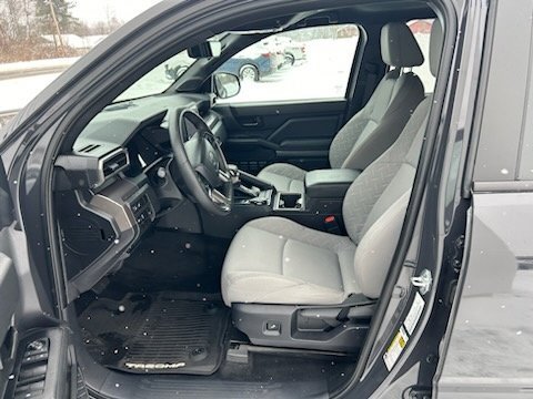 Used 2024 Toyota Tacoma SR5 image 8