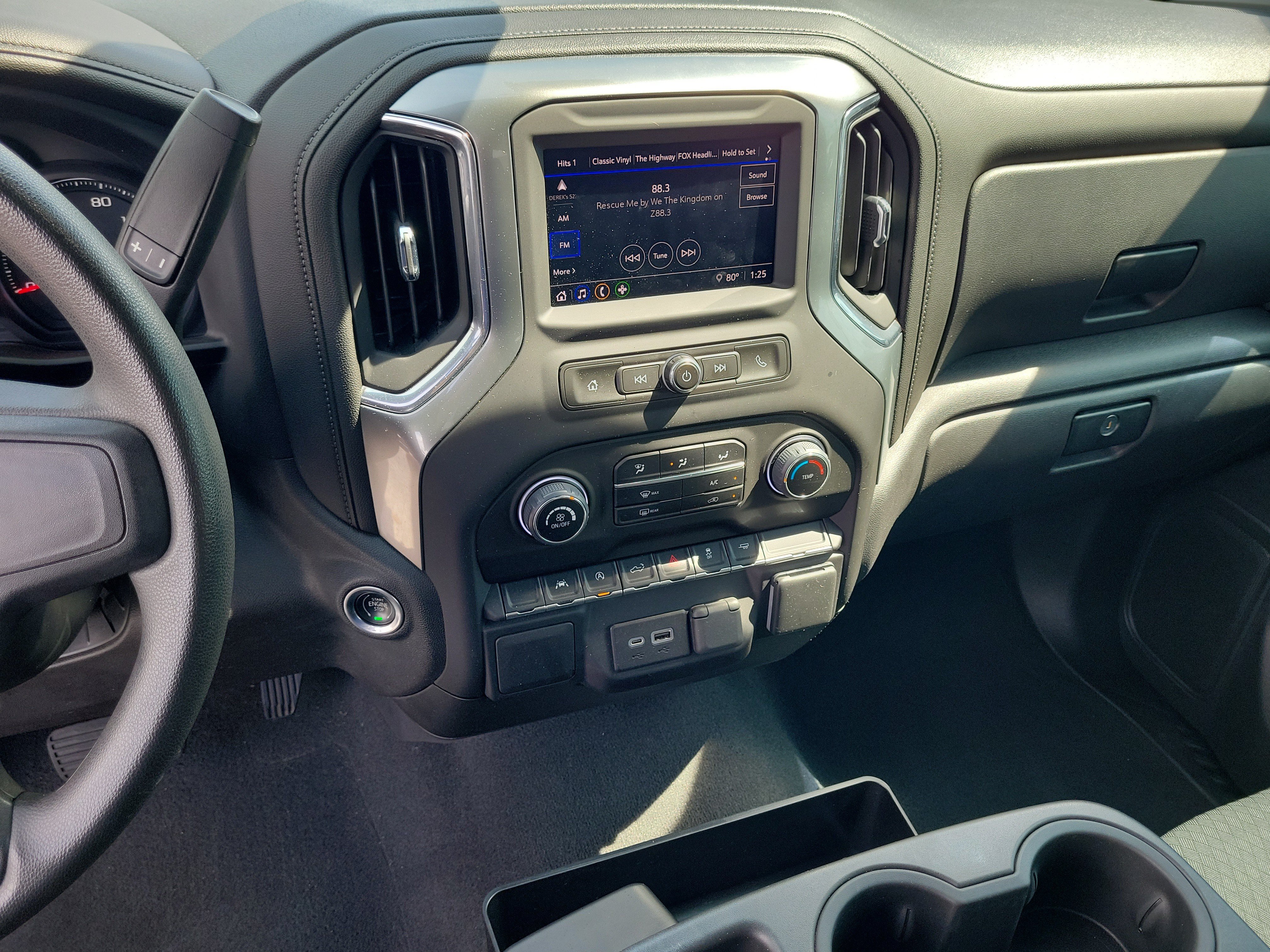Used 2023 Chevrolet Silverado 1500 Custom RWD image 18