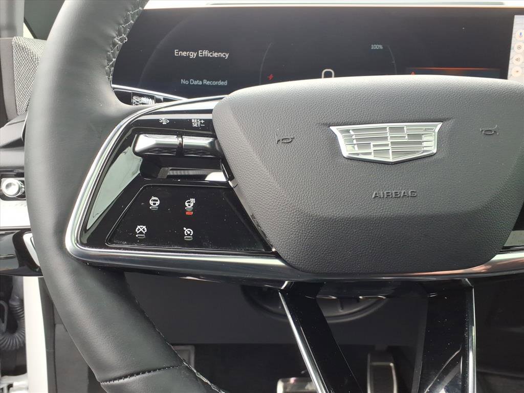 Certified 2025 Cadillac Optiq Luxury 1 w/ LPO, Floor Liner Package image 26