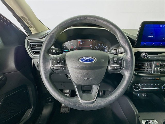 Used 2020 Ford Escape SE image 19