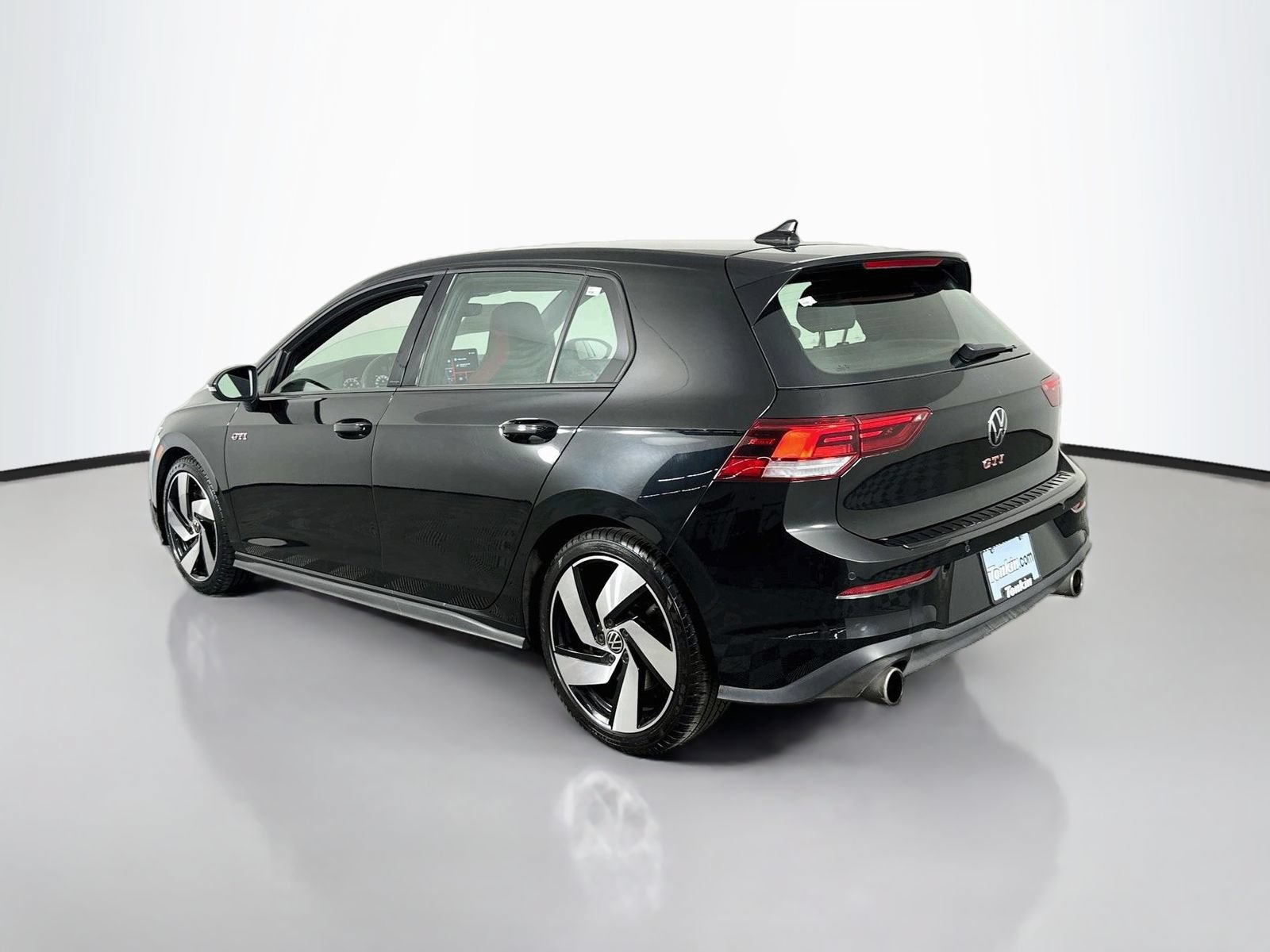 Used 2025 Volkswagen GTI S FWD image 5