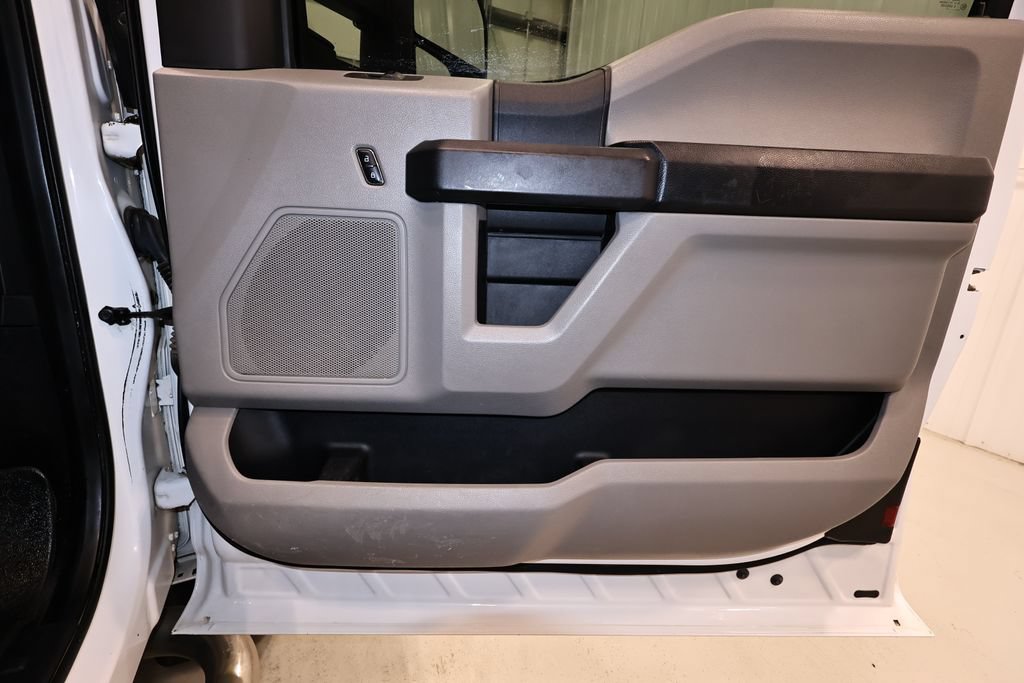 Used 2017 Ford F450 XL w/ Power Equipment Group RWD image 17