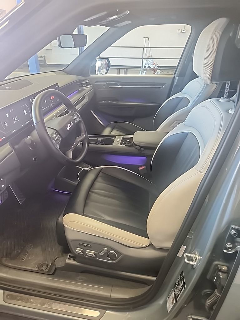 Used 2024 Kia EV9 GT-Line image 5