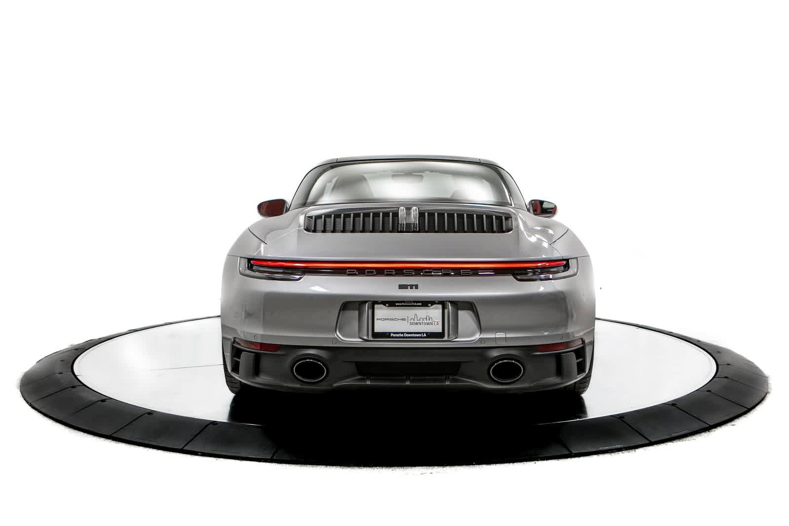 Certified 2022 Porsche 911 Targa 4 GTS AWD/4WD image 6