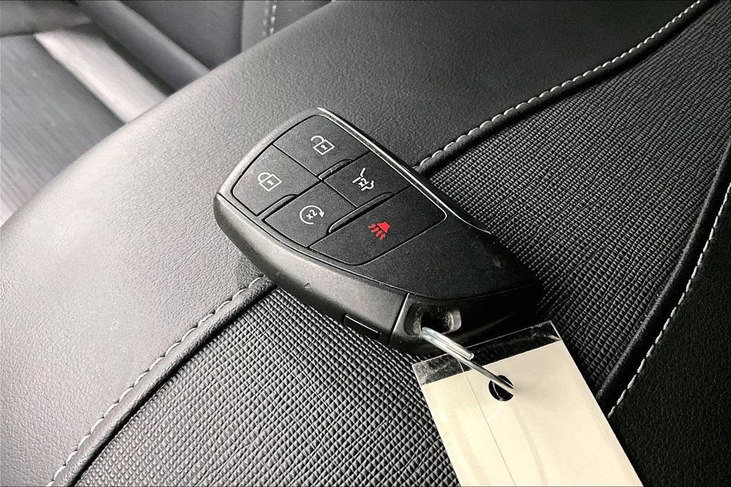 Used 2025 Buick Enclave Sport Touring FWD image 13