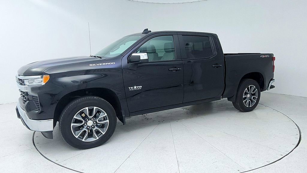 Certified 2023 Chevrolet Silverado 1500 LT w/ Leather Package image 3