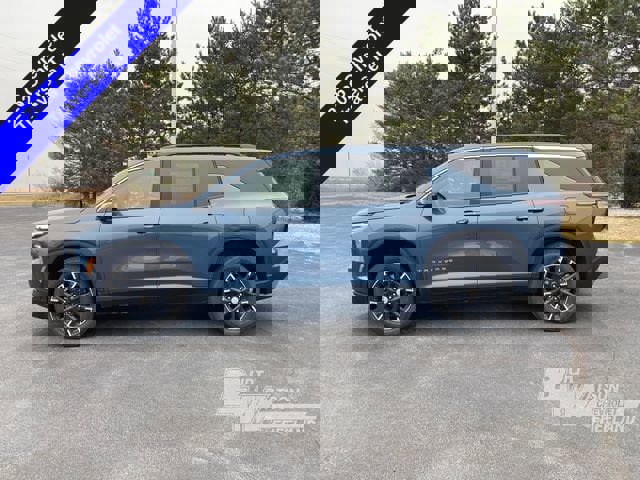 New 2026 Chevrolet Traverse LT w/ Sun and Wheel Package image 3