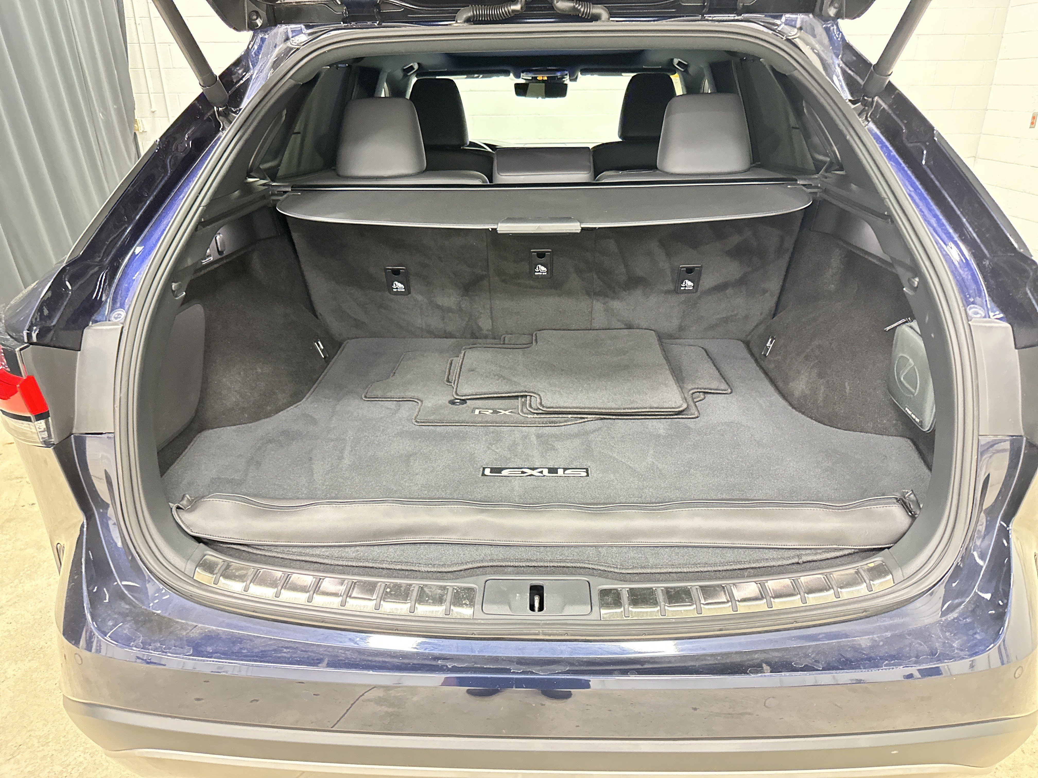 Certified 2024 Lexus RX 350 AWD w/ Convenience Package image 32