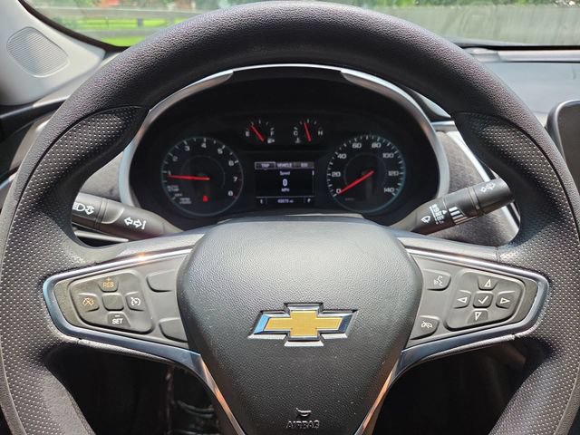 Used 2021 Chevrolet Malibu LS FWD image 12