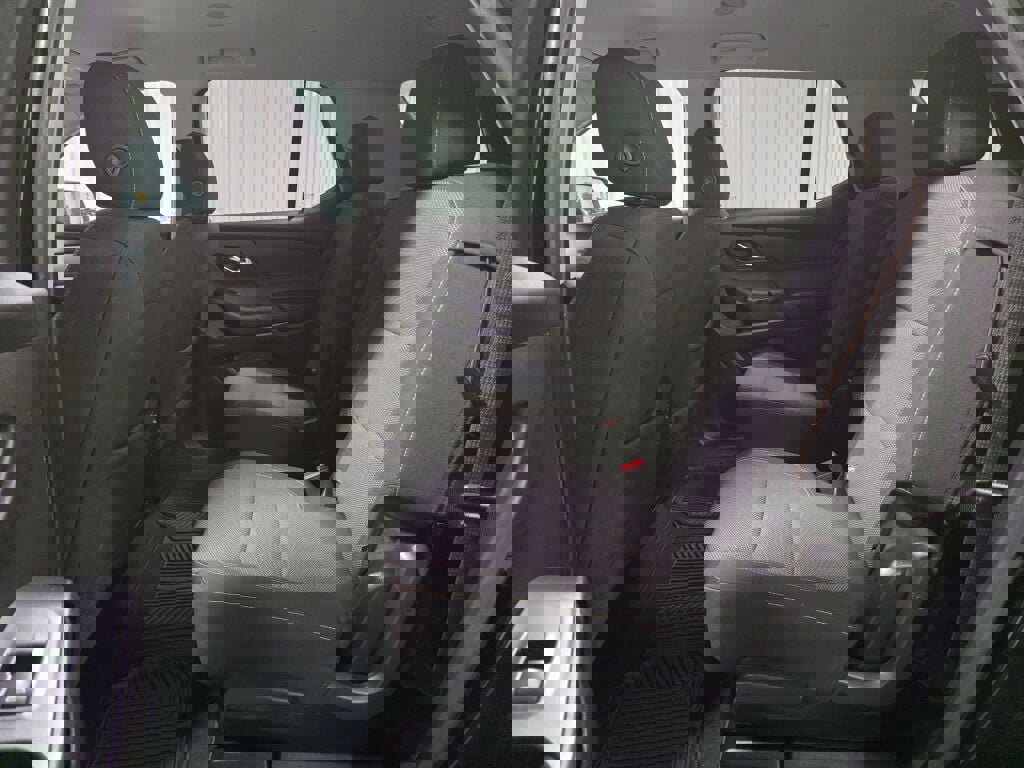 Used 2021 Chevrolet Traverse LT w/ LPO, Cargo Package image 10