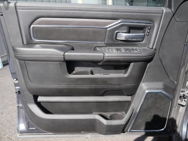 Used 2025 RAM 2500 Laramie w/ Night Edition image 13