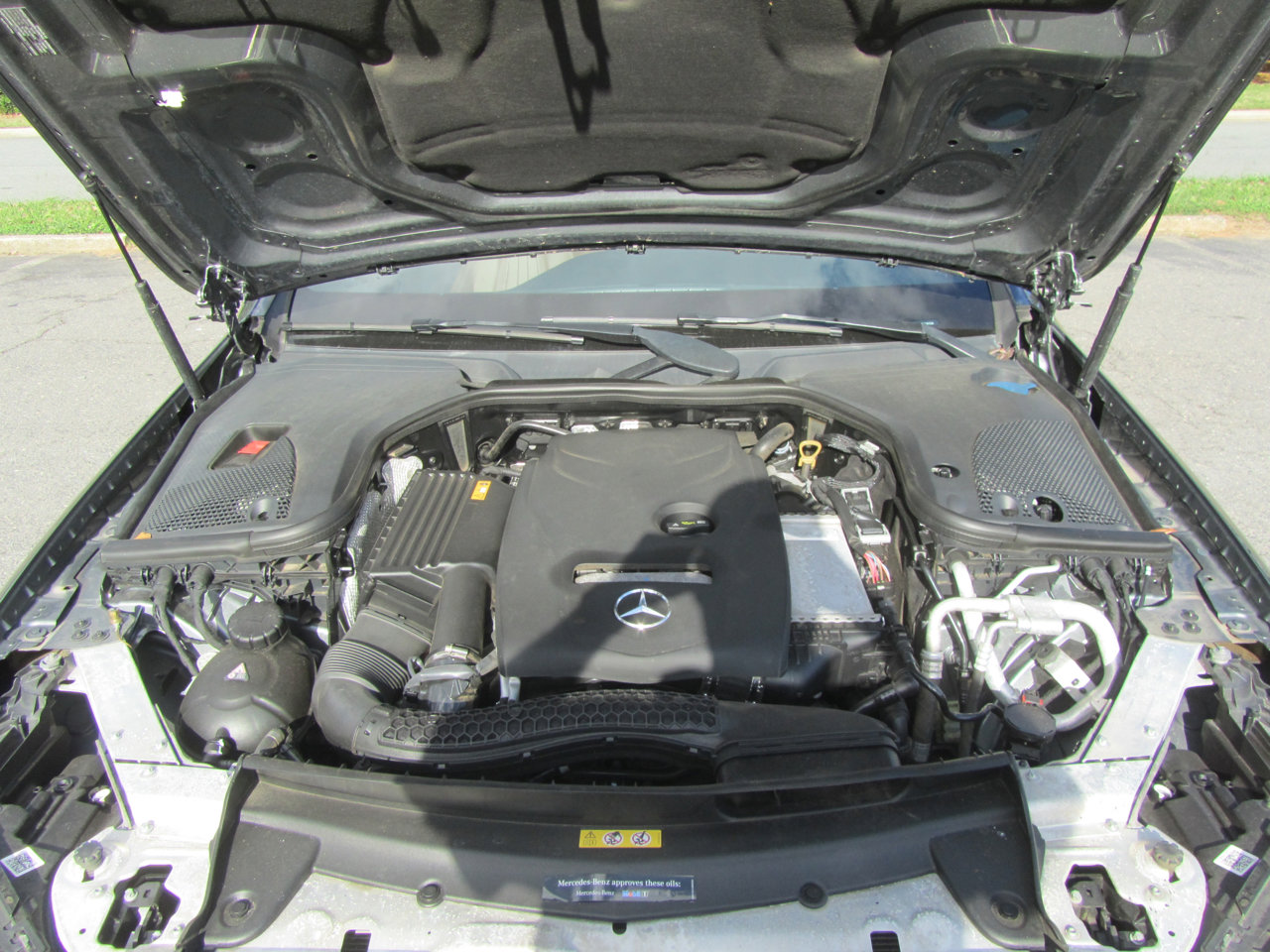 Used 2017 Mercedes-Benz E 300 image 25