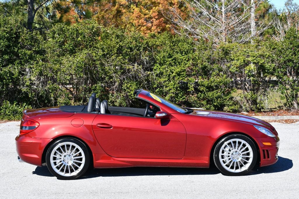 Used 2006 Mercedes-Benz SLK 55 AMG image 40