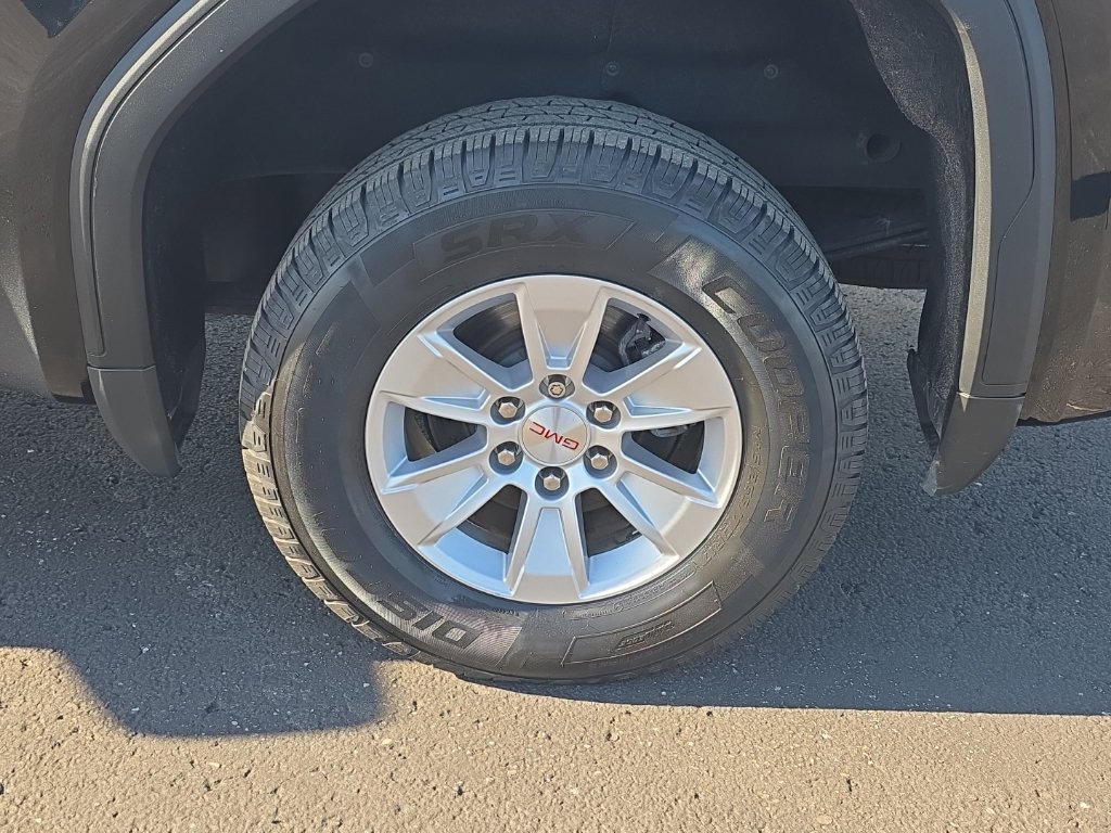 Used 2019 GMC Sierra 1500 SLE w/ SLE Value Package AWD/4WD image 12