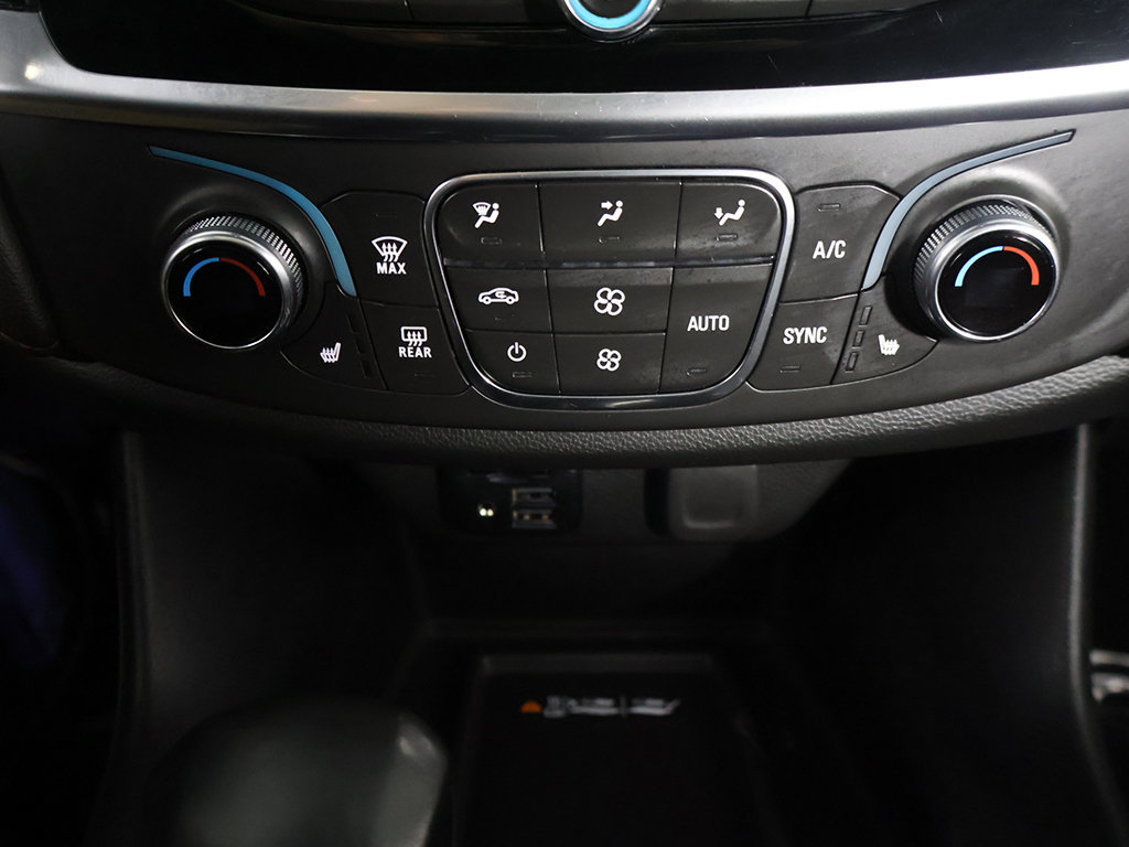 Used 2023 Chevrolet Traverse RS AWD/4WD image 57