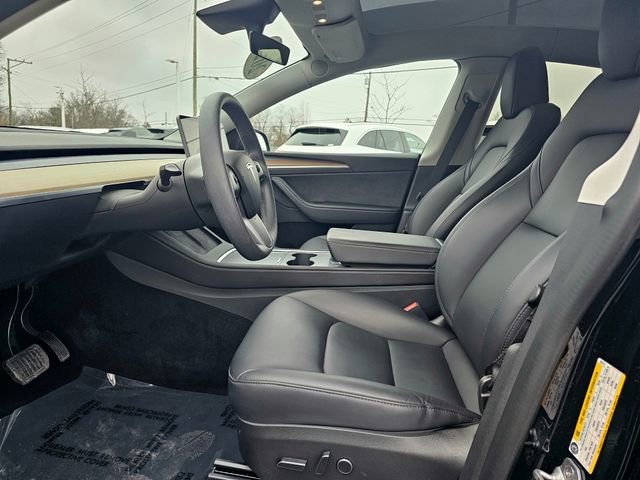 Used 2023 Tesla Model Y Long Range image 18