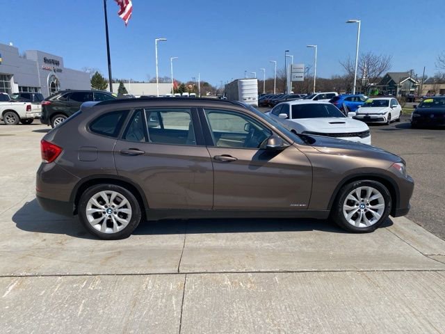 Used 2013 BMW X1 xDrive28i image 2