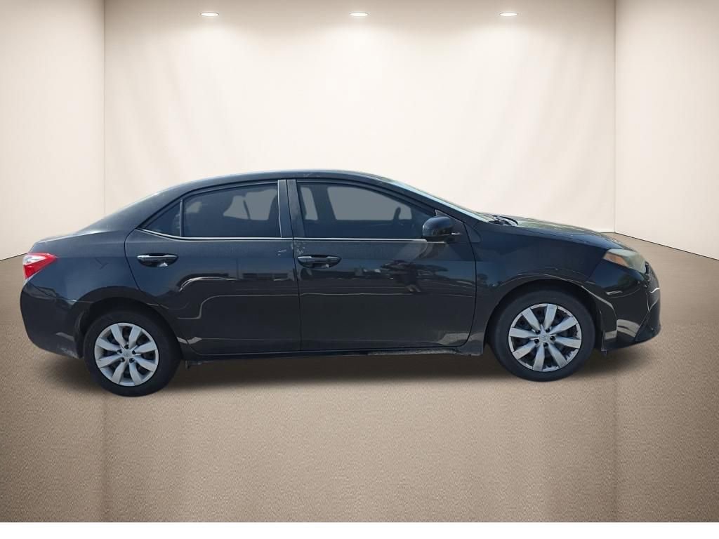 Used 2014 Toyota Corolla LE image 3