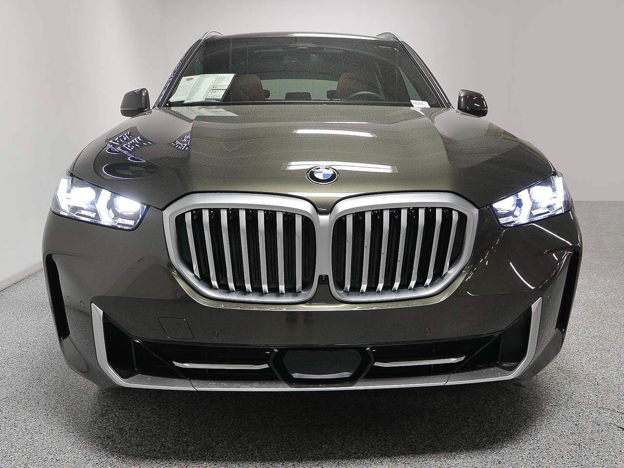 Used 2026 BMW X5 xDrive40i AWD/4WD image 2