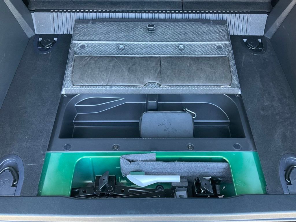 Used 2025 Ford Bronco Big Bend image 21