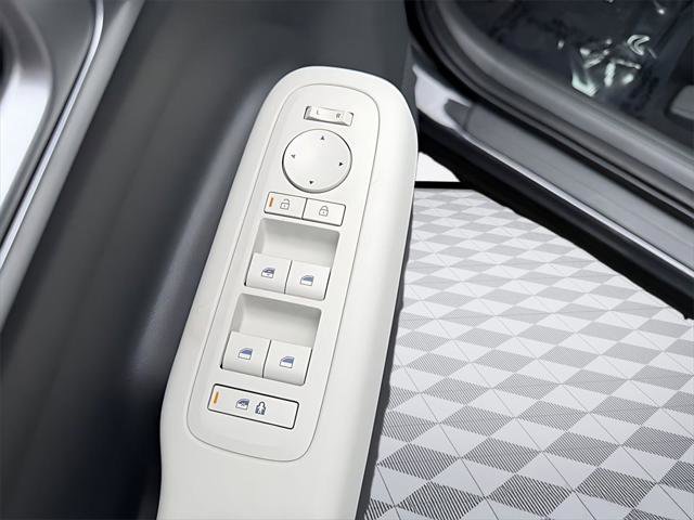 New 2026 Hyundai Santa Fe SE image 12