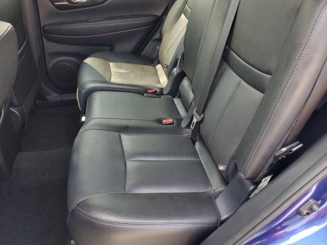 Used 2018 Nissan Rogue SL AWD/4WD image 10