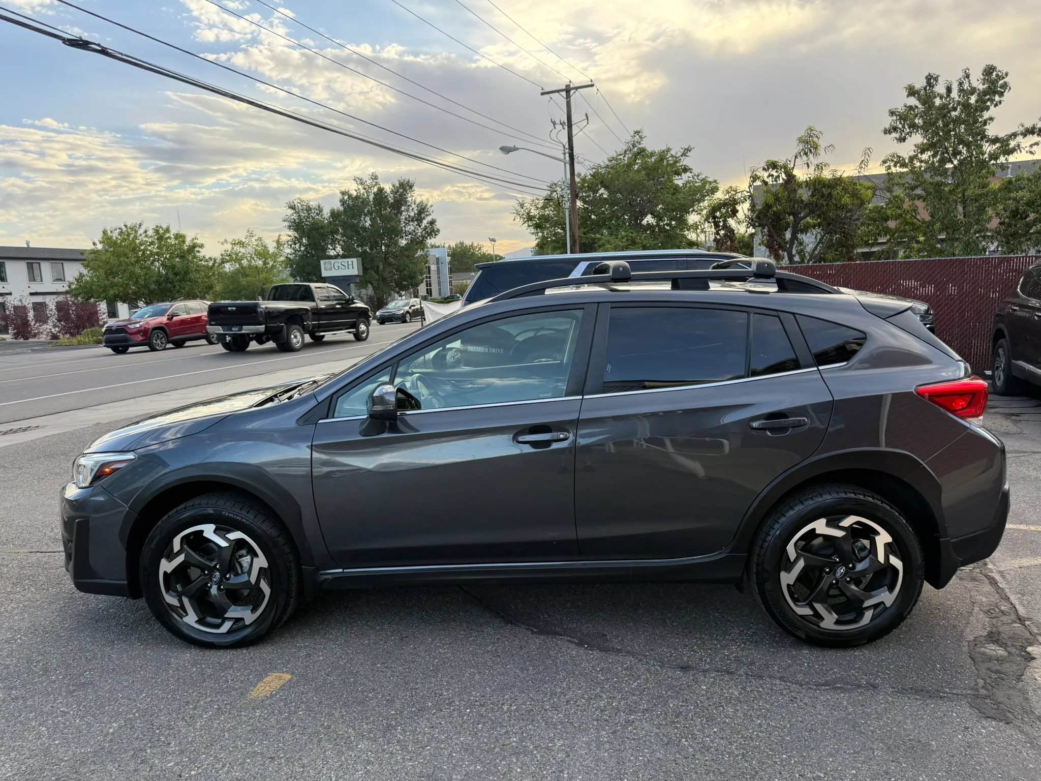 Used 2021 Subaru Crosstrek 2.5i Limited w/ Moonroof Package 2 AWD/4WD image 8