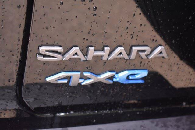 Used 2025 Jeep Wrangler Sahara 4xe AWD/4WD image 20