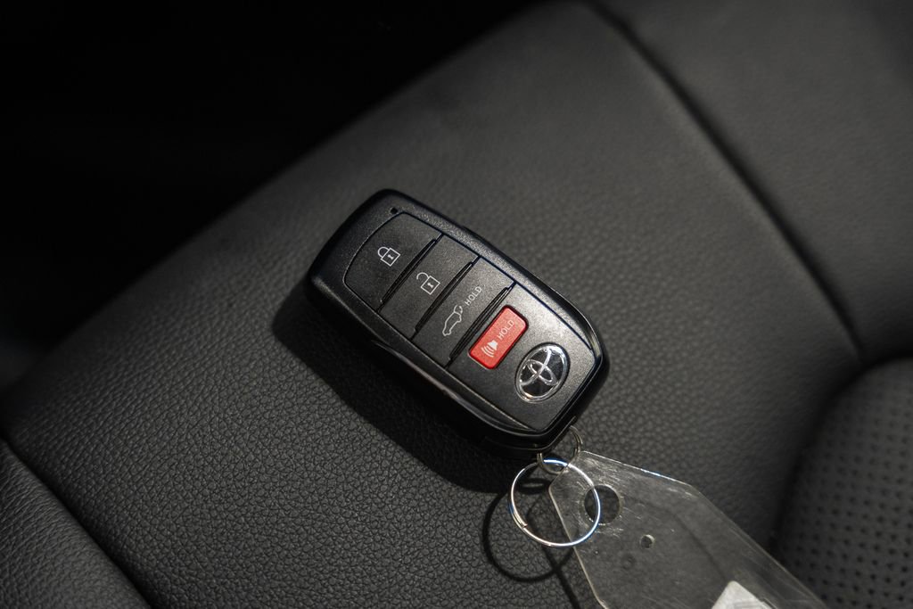 Used 2026 Toyota Grand Highlander XLE image 45