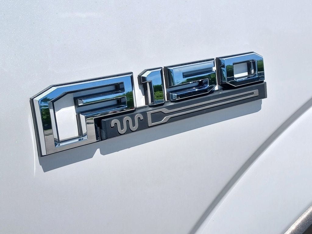 Used 2019 Ford F150 King Ranch w/ Equipment Group 601A Luxury AWD/4WD image 6