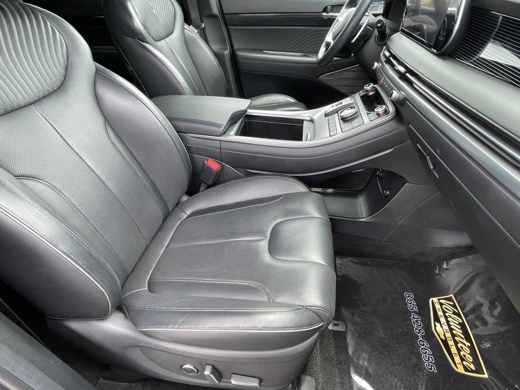 Used 2024 Hyundai Palisade Calligraphy image 10