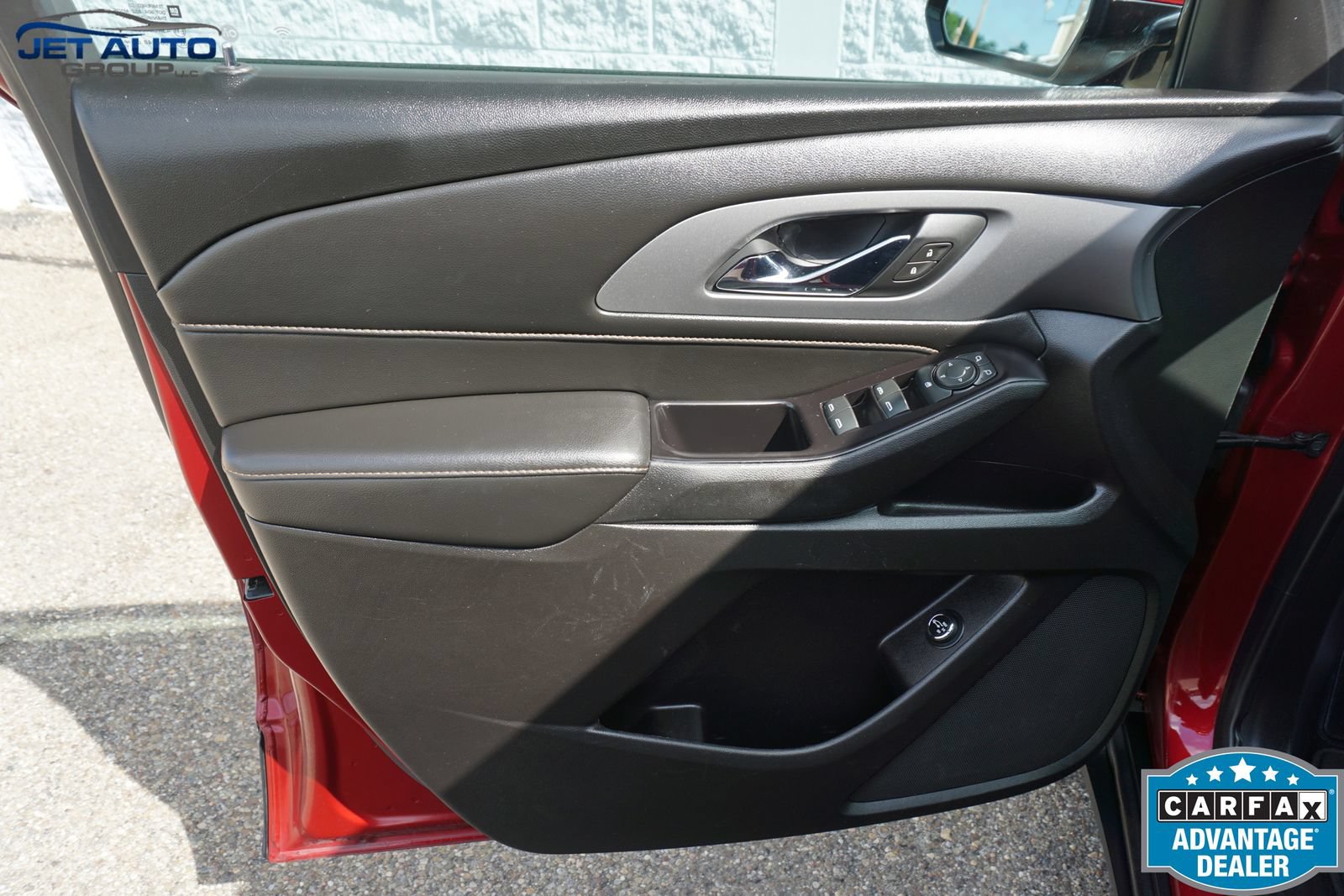 Used 2019 Chevrolet Traverse LT AWD/4WD image 32