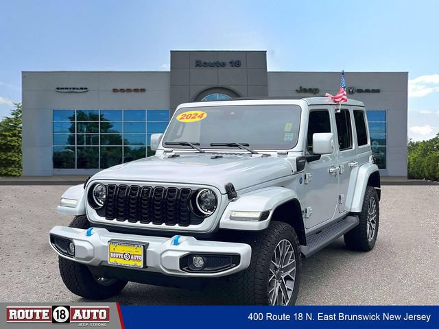 Used 2024 Jeep Wrangler High Altitude AWD/4WD image 2