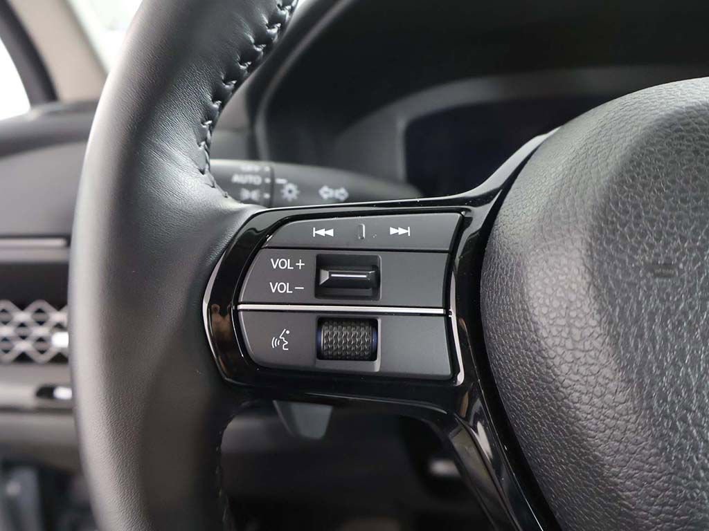 Used 2024 Honda Accord Touring image 38