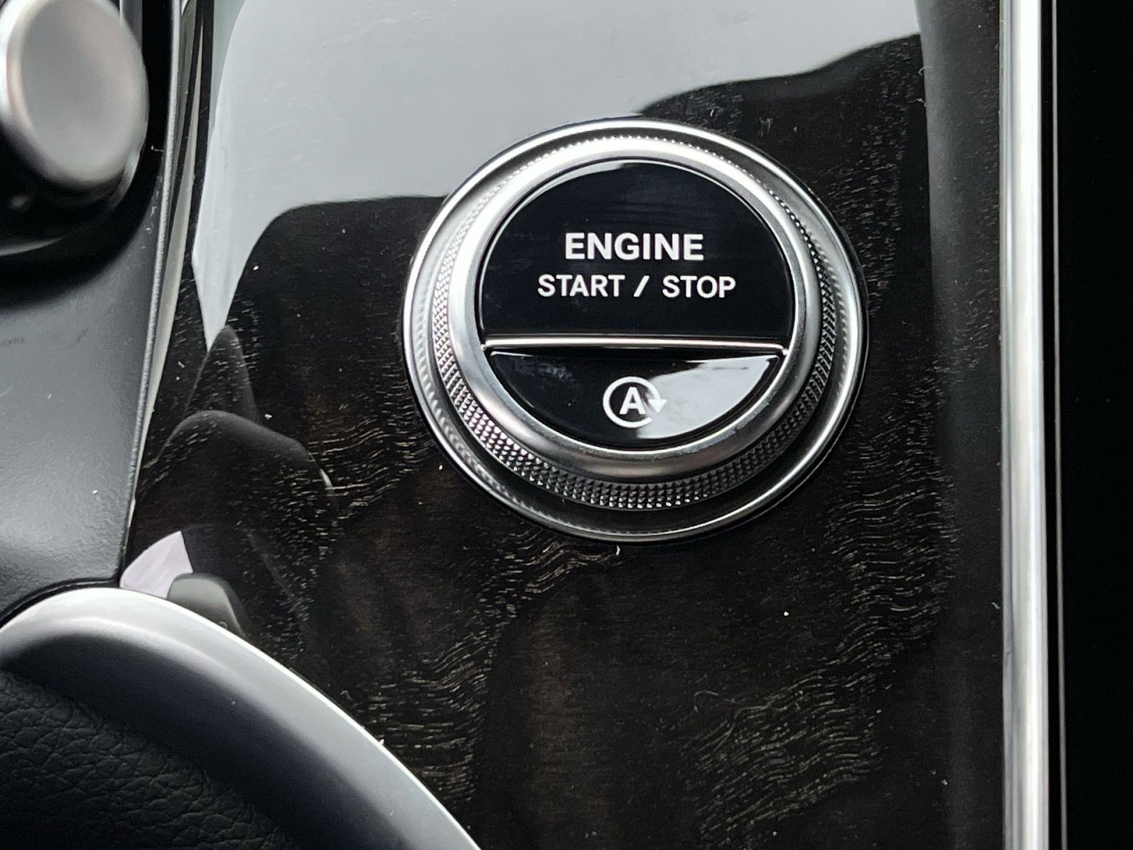 New 2026 Mercedes-Benz GLC 300 4MATIC image 31