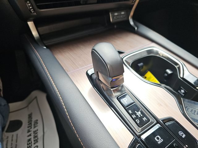 Used 2024 Lexus RX 350 Premium w/ Accessory Package (Z1) FWD image 18