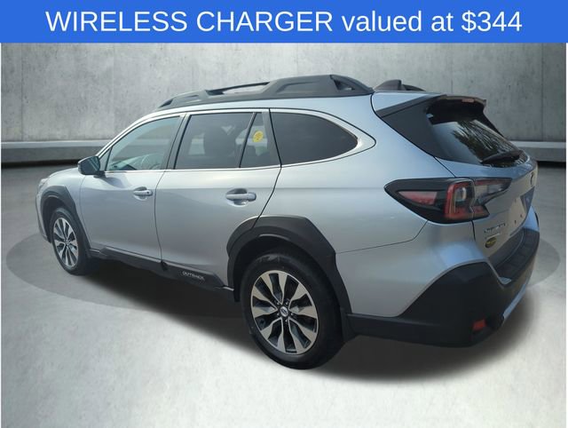 Used 2023 Subaru Outback Limited XT image 4